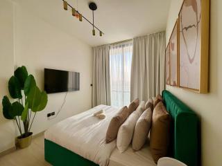 Stylish 1br With Garden View In Jvc - 2