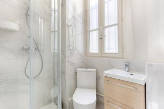 Cosy Apartment in Batignolles - Parijs - 4