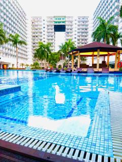 Shell Residences MOA - Paul - Manila - 7