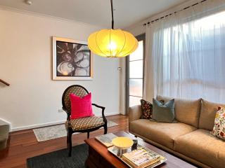 Charming quiet Home in City - Adelaide - 5