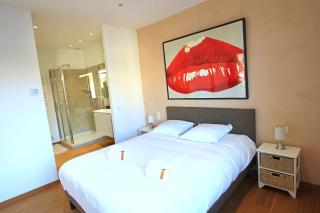 130 m3 apartment with 3 en-suite bedrooms and exceptional sea view - Cannes - 4