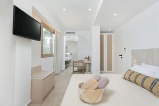 NŪSA suites & villas - 6