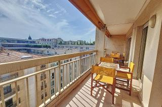 HENRI CAMILLE REAL ESTATE - Kent - Huge 2 bedrooms appt - 5 min Croisette - Cannes - 5