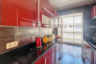 HENRI CAMILLE REAL ESTATE - Kent - Huge 2 bedrooms appt - 5 min Croisette - Cannes - 1