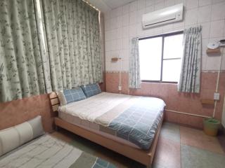 Goodyear三房兩廳兩衛平房ㄧ-8人台南包棟民宿 - Tainan - 5