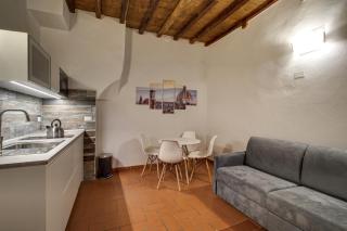Pilastri Apartment Near Santa Croce - Florence - 9
