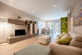 Casa Green Joyful Apartment - Bari - 5