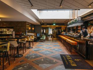 Iveagh Garden Hotel - 1