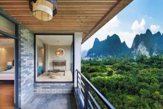 Yangshuo Lijiang Riverside Resort -Free pick up service and local guide walking along the river - 9