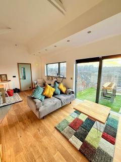 Beautiful Quirky Apartment with Spectacular views - 7