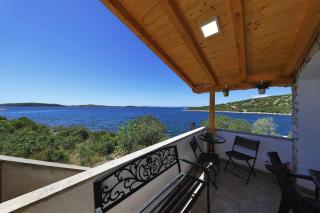 House Dolphin - Tkon - 7