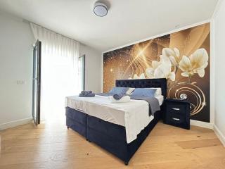 Charming Holiday Home with private heated pool - Jakišnica - 6