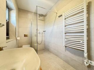 Charming Holiday Home with private heated pool - Jakišnica - 3