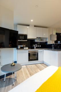 Yugo Brewers Close - 1