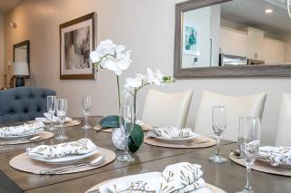 Stunning Lake View Home at Storey Lake Resort 4897 - 2