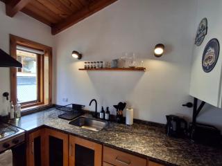 Joli Apartments - Studio 12 - 8