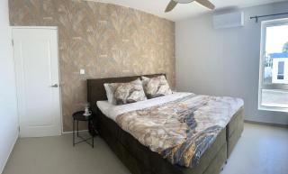 The luxury flamingo - 2