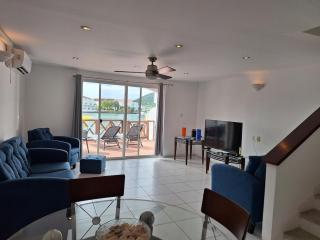 2-bedroom waterfront serenity in Jolly Harbour - Jolly Harbour - 0