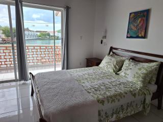 2-bedroom waterfront serenity in Jolly Harbour - Jolly Harbour - 3