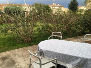Family home with a pool - Lunel - 4