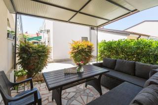 Ferienhaus Anamaria für 6 Personen in Strannähe mit Grill, Terrasse und Garten - Poreč - 7