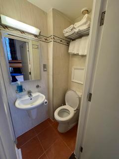 The Beverley House Hotel - Londra - 1