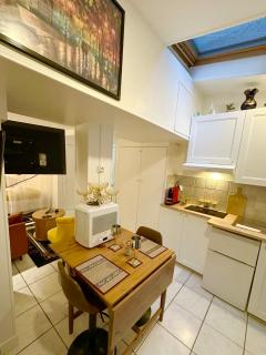 Sympathy Studio For 2 Near The Sacre Coeur - París - 3