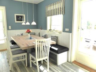 Komfortables Ferienhaus In Breege Mit Sauna - Breege - 4