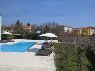 Residenz Benni 5 mit beheiztem grossem Pool - Medulin - 3