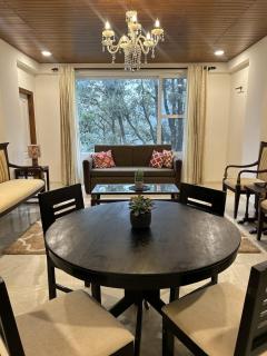 Zephyr 2BHK Lakeview Near Mall Road & Naini Lake - 8