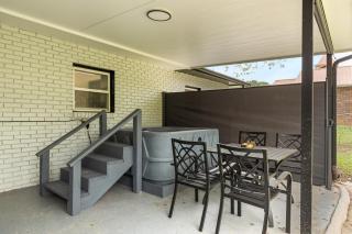 Noir Manor 3BR House - Sevierville - 3