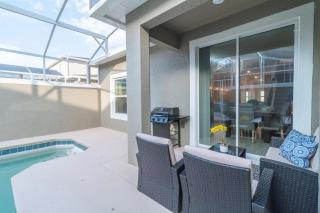 Themed Escape at ChampionsGate Private Pool & Resort Access - 8