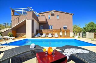 Ferienhaus in Arena mit Privatem Pool - Šišan - 8