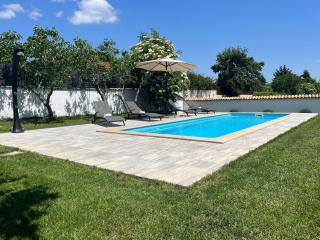 Steinhaus Furlani mit einem schönen Garten und privat Pool - Svetvinčenat - 3