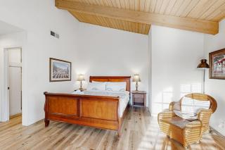 Sunny's Santa Barbara Beach House - Santa Barbara - 2