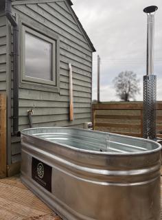 'Swan' Lakeview Lodge - Bishampton - 9