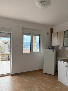 Rooms & Sea - Sutomore - 1
