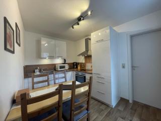 Apartment mit Terrasse No1 - 4