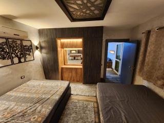 Luxury Poolside Retreat Elegant Apartment within a Seafront Hotel - Sharm el Sheikh - 5