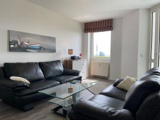 Apartment 12 - 7