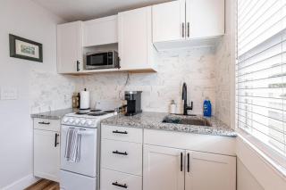 The Blissful Retreat of Magnolia Heights - 8