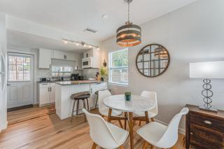 The Lush Retreat of Magnolia Heights - Sint-Petersburg - 3