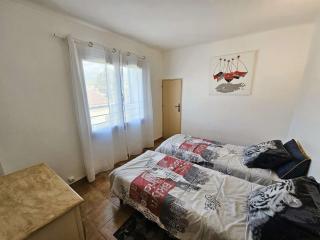 Bel appartement avec balcon à 300m de plage, climatisation, internet... - Six-Fours-les-Plages - 2