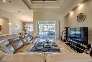 Beautiful Upscale Gulf Access Home, Villa Antigua - Cape Coral - 6