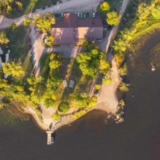 Stoco Lake Lodge - 8