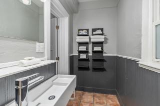 Blue Star Motel 2 - 2