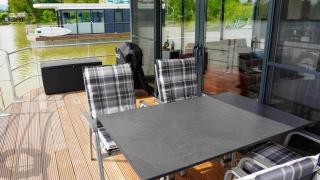 Hausboot Möwenschiss - LP3 - Höxter - 1