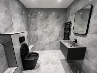 Starlight Lodge - 4 bedroom Barn with Hot Tub! - 2