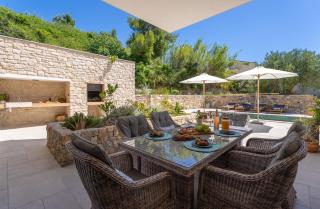 New! Villa Praska with private 28,5 sqm pool, 3 en-suite bedrooms, Sauna, 1km to Beach - Podstrana - 6