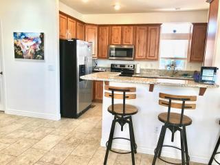 Local VIEW Pet Friendly BOAT Parking Close to Antelope Canyon & HorseshoeBend - Page - 4